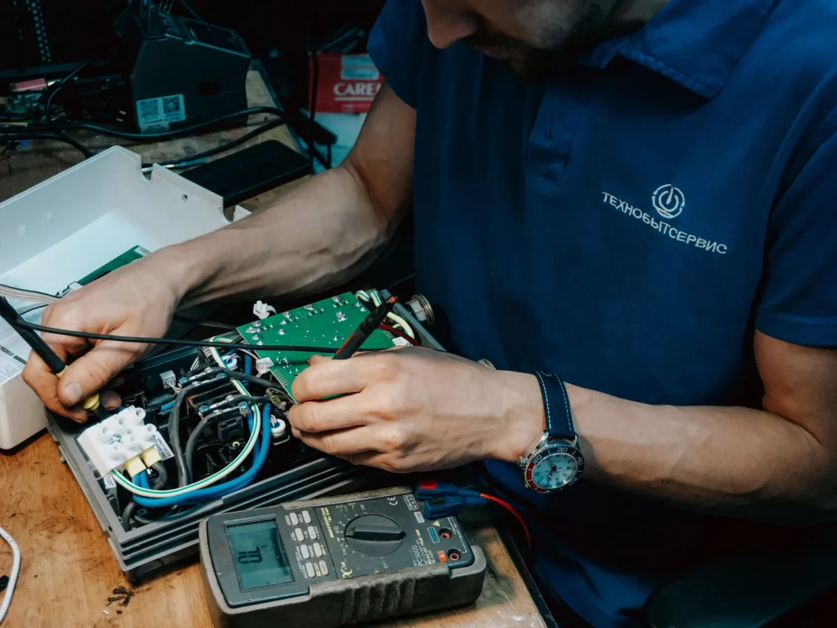 Multimeter reading cranking voltage at UTV battery terminals
