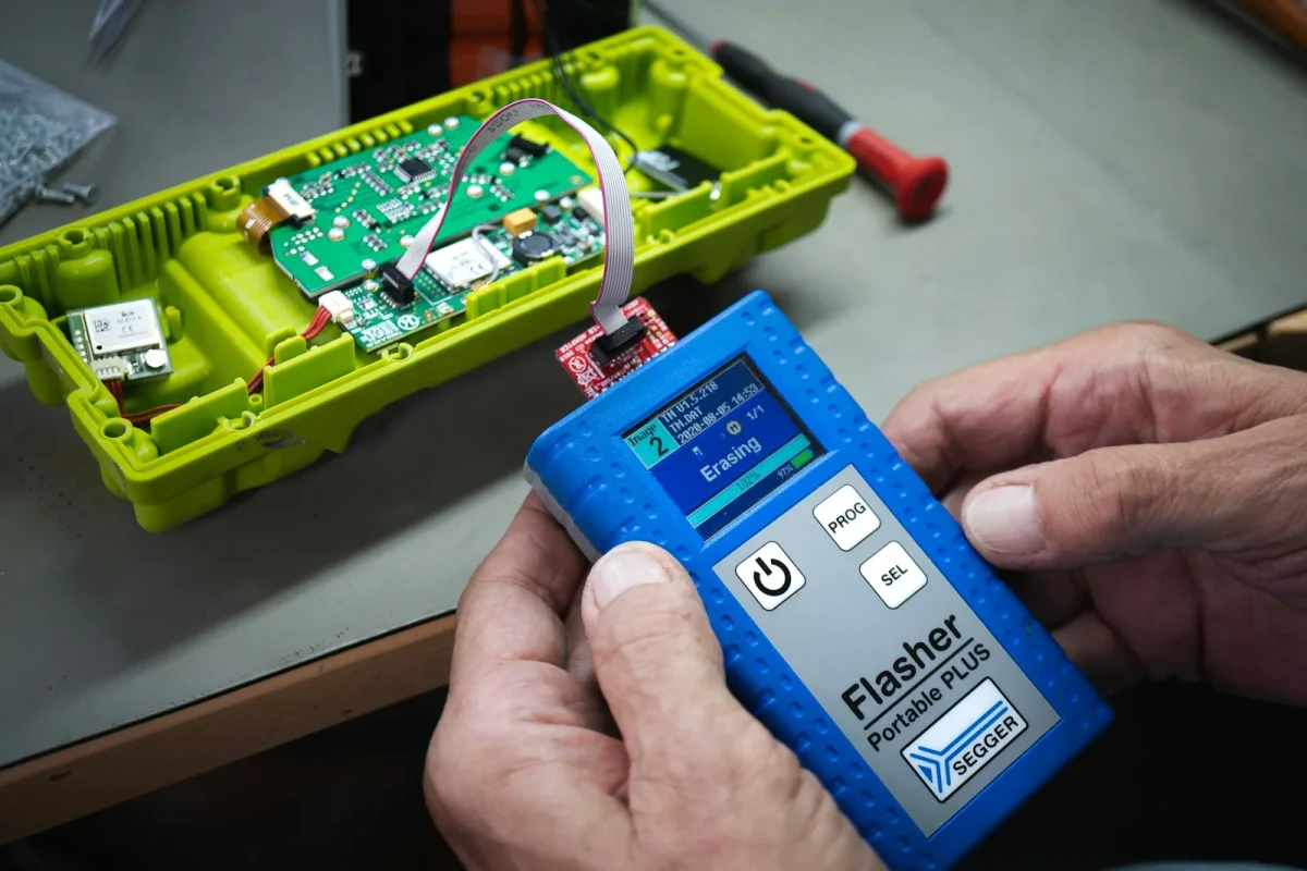 Checking resting battery voltage with a multimeter before a load test