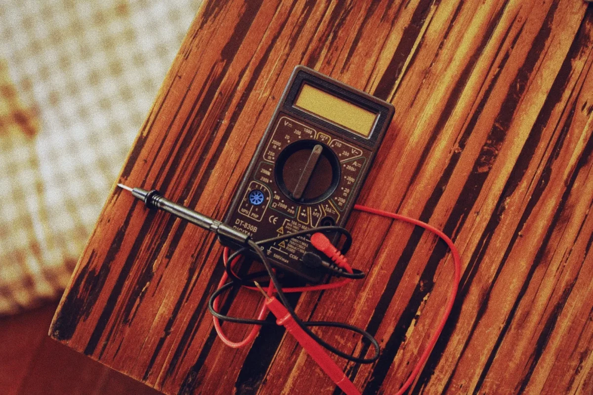Testing Yamaha Rhino battery voltage